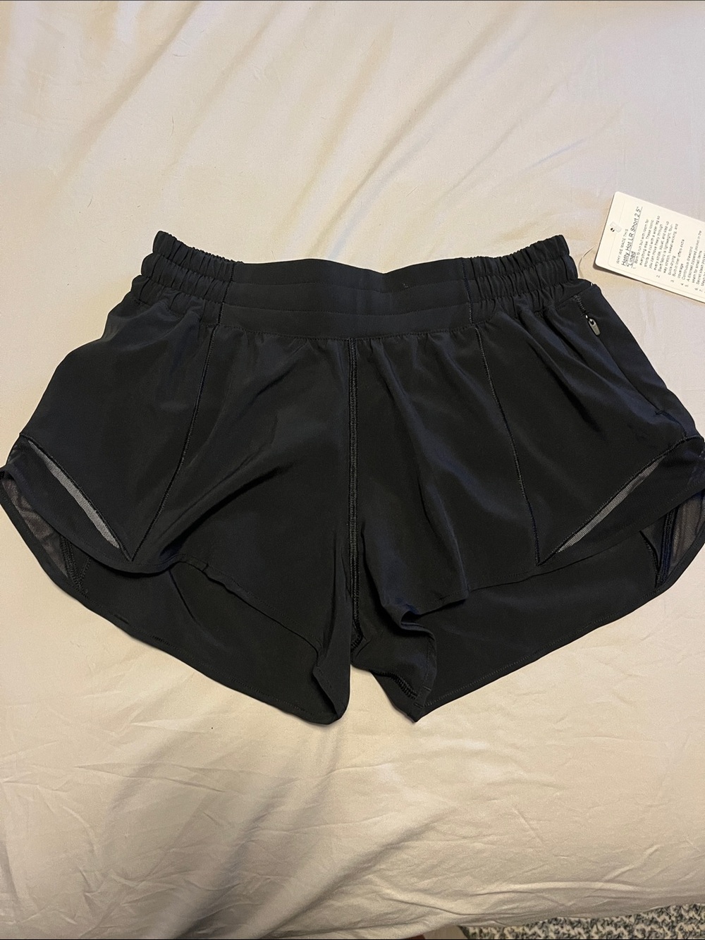 lululemon athletica Hotty Hot low-rise black Women's Running Shorts 2.5”